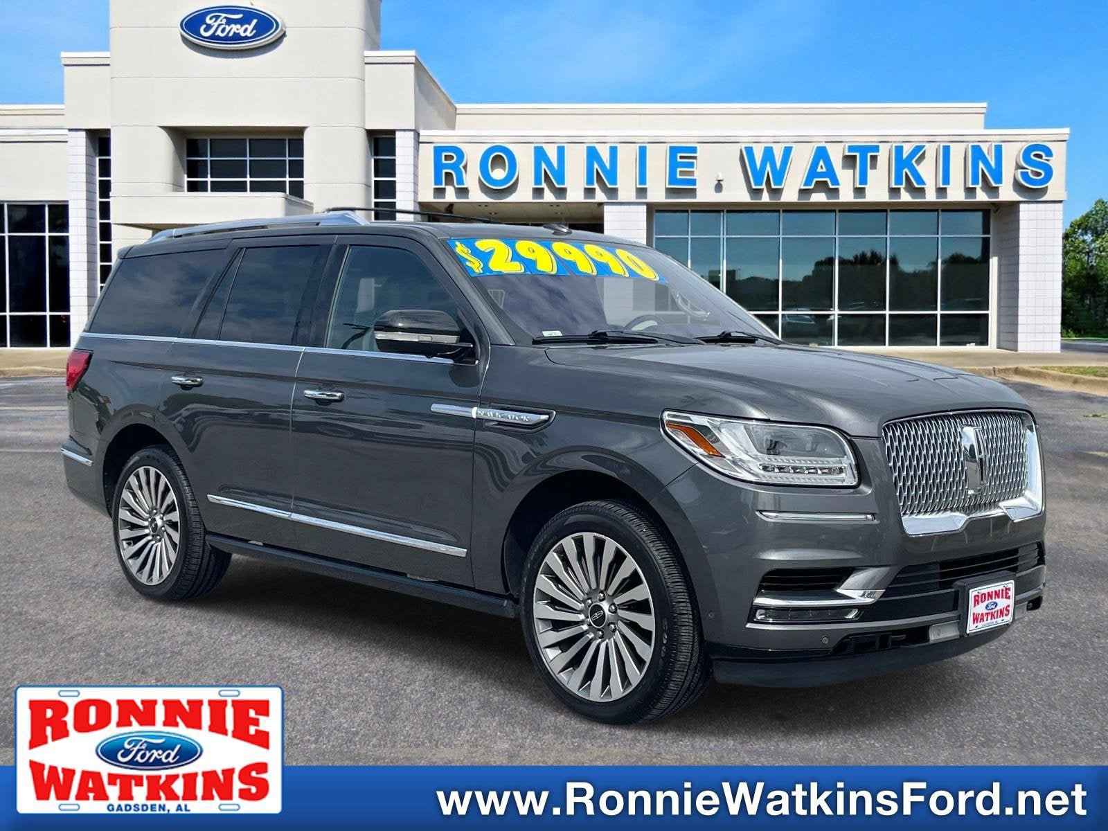 Used 2018 Lincoln Navigator Reserve w/ Technology Package AWD/4WD image 1