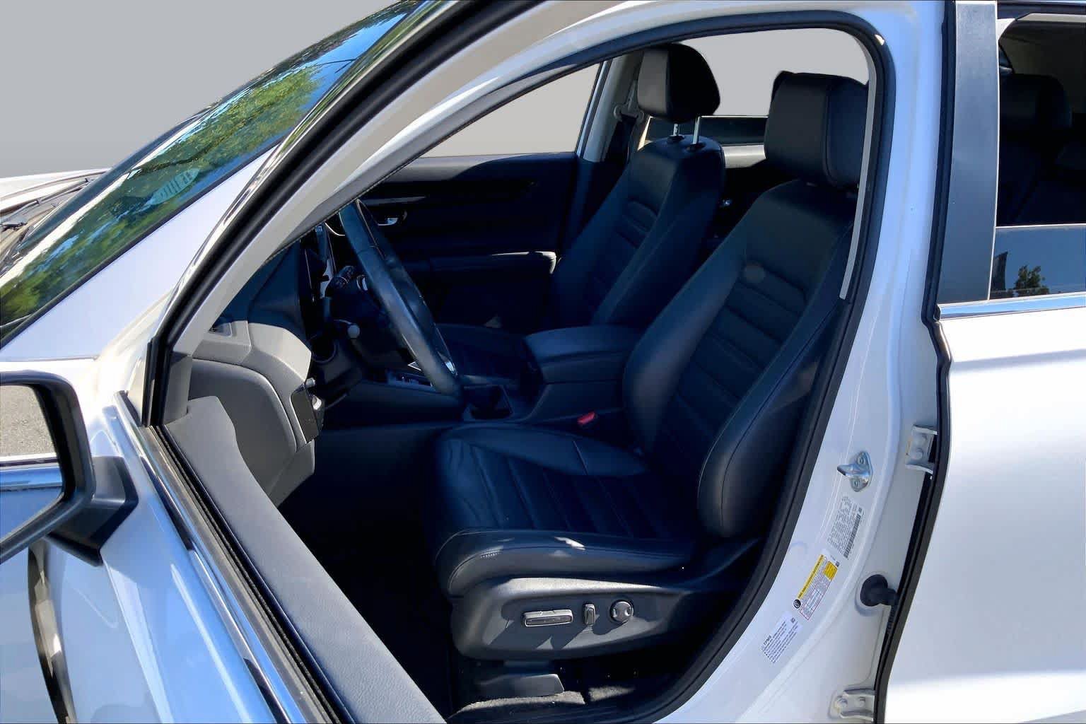 Used 2024 Honda CR-V EX-L image 8