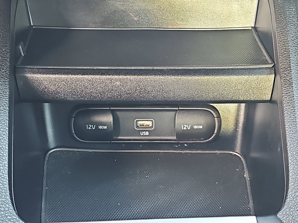 Used 2023 Kia Forte LX image 25