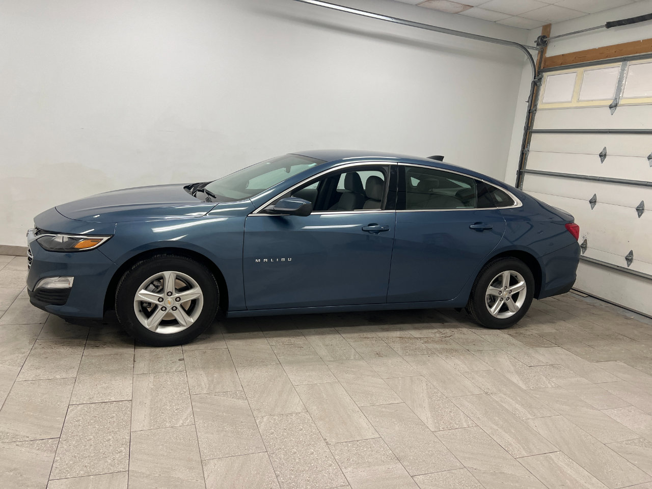 Used 2024 Chevrolet Malibu LS image 5