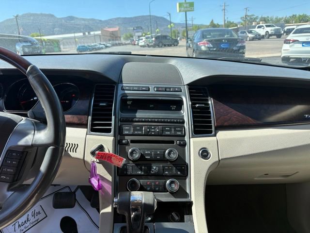 Used 2010 Ford Taurus Limited FWD image 17