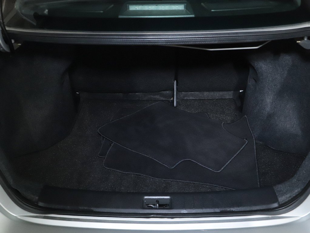 Certified 2019 Nissan Sentra SV FWD image 28