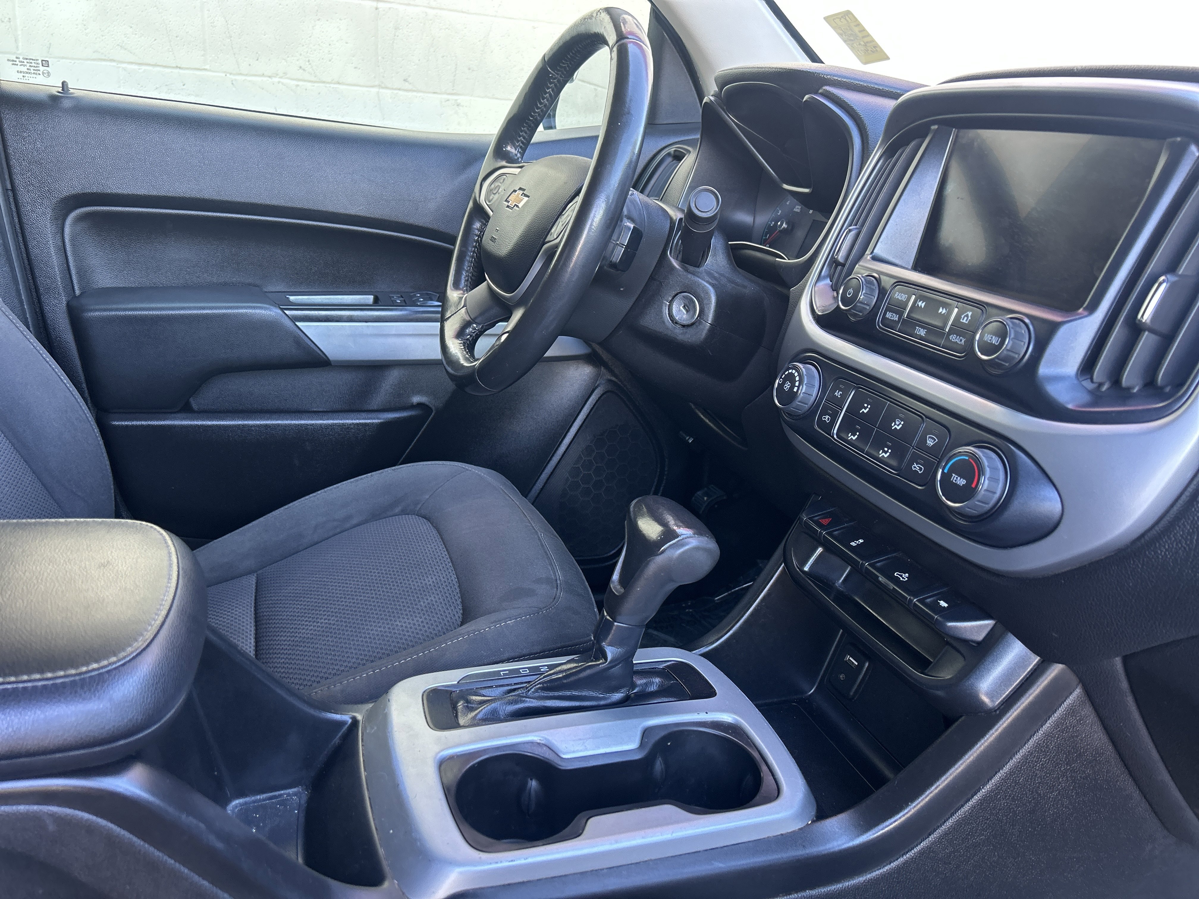 Used 2018 Chevrolet Colorado LT RWD image 27