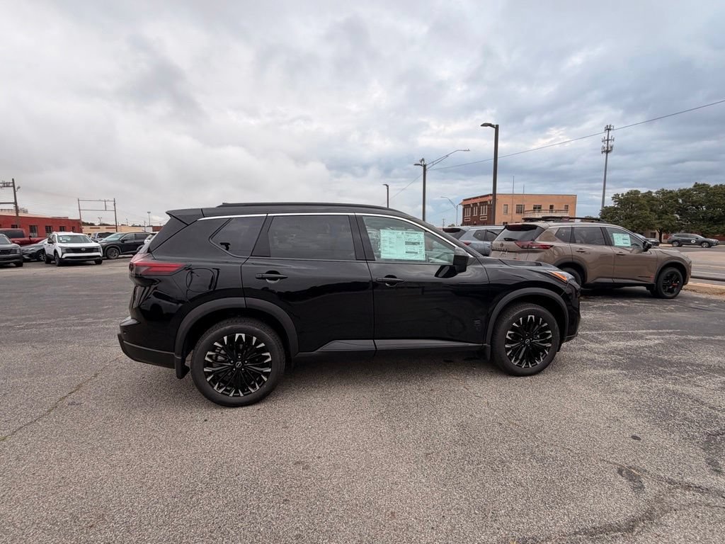 New 2026 Nissan Rogue Dark Armor FWD image 9