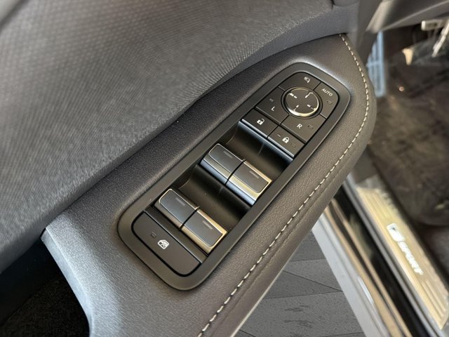 Certified 2026 Lexus TX 500h AWD w/ Technology Package image 9