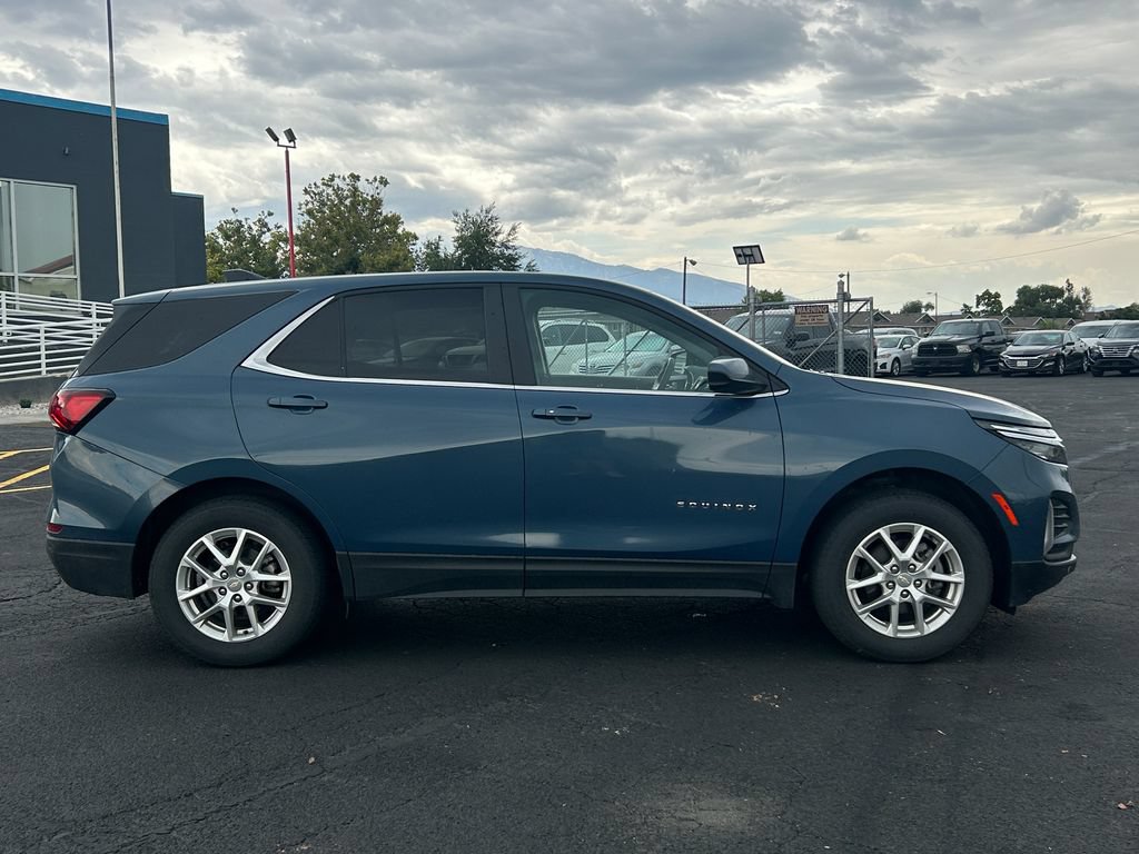 Used 2024 Chevrolet Equinox LT AWD/4WD image 2