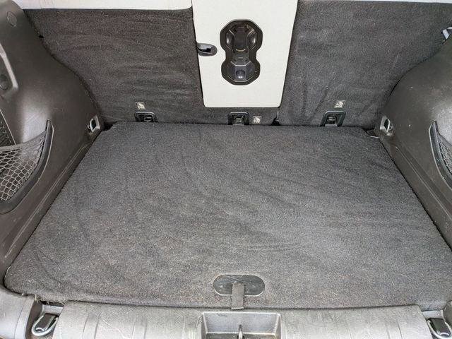 Certified 2018 Jeep Renegade Latitude w/ Popular Equipment Group image 27