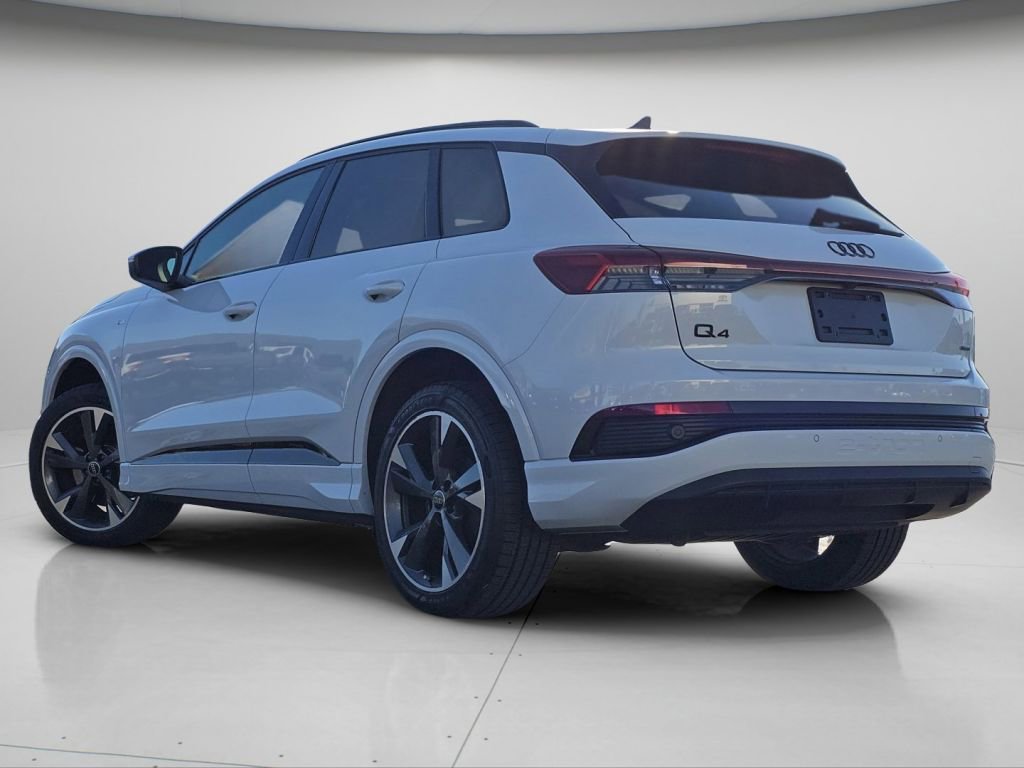 Used 2023 Audi Q4 e-tron Premium w/ Convenience Package image 23