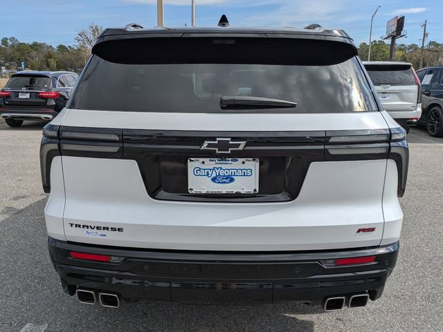 Used 2024 Chevrolet Traverse RS image 5