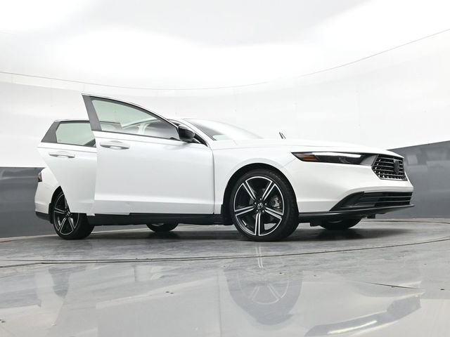 Used 2023 Honda Accord Sport image 42