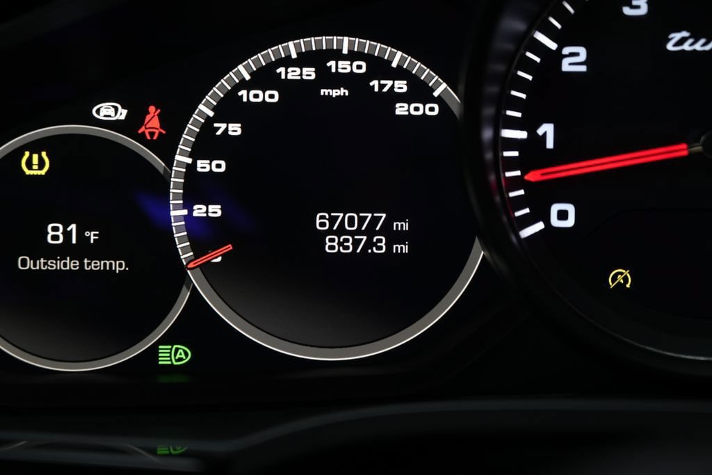Used 2019 Porsche Cayenne Turbo AWD/4WD image 71