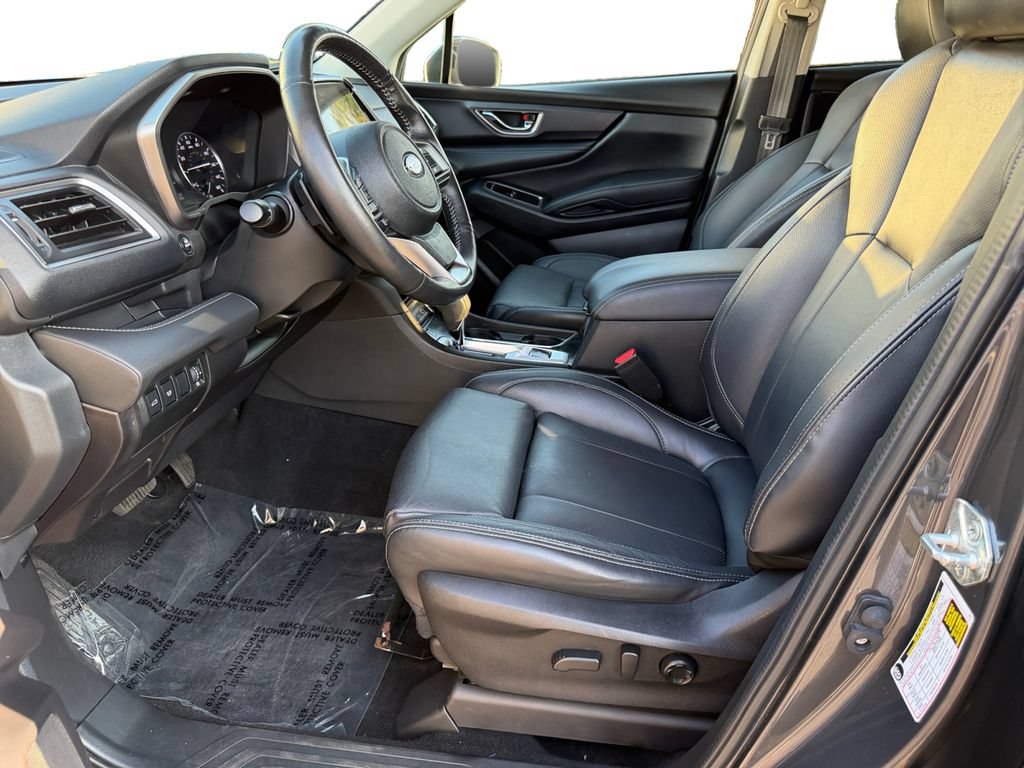 Used 2023 Subaru Ascent Limited w/ Technology Package AWD/4WD image 16