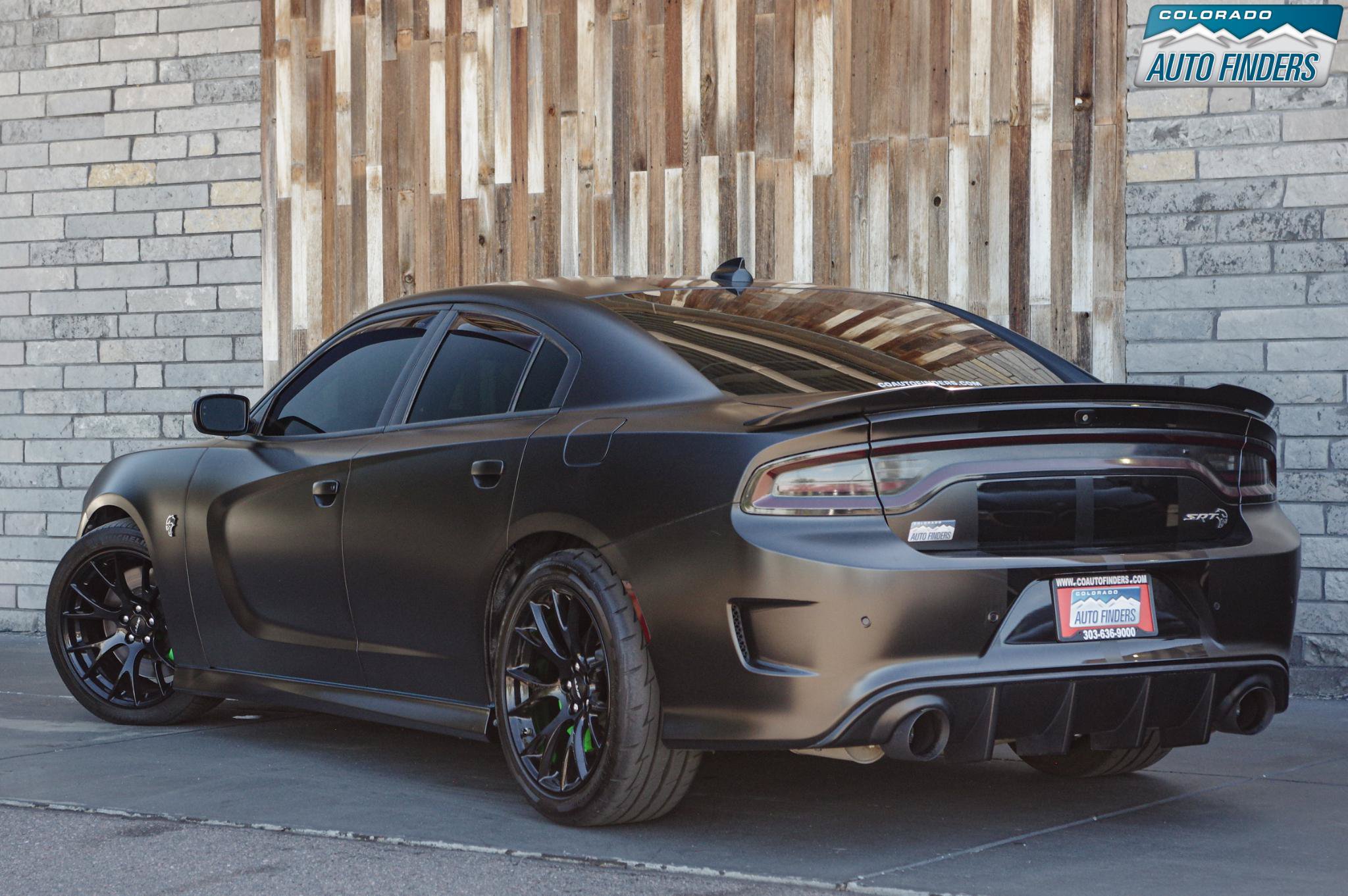 Used 2019 Dodge Charger SRT Hellcat w/ Harman/Kardon Audio Group RWD image 4