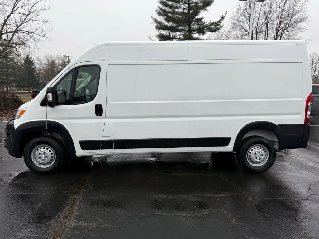 Used 2024 RAM ProMaster 2500 FWD image 6