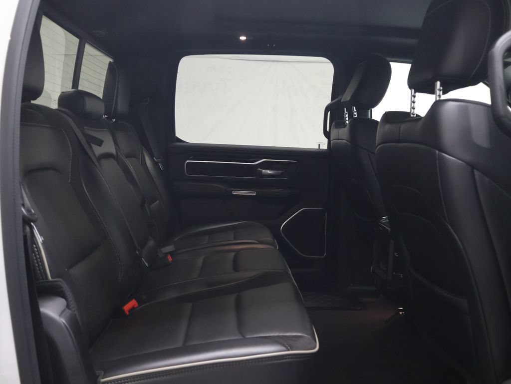 Used 2020 RAM 1500 Laramie w/ Sport Appearance Package AWD/4WD image 12