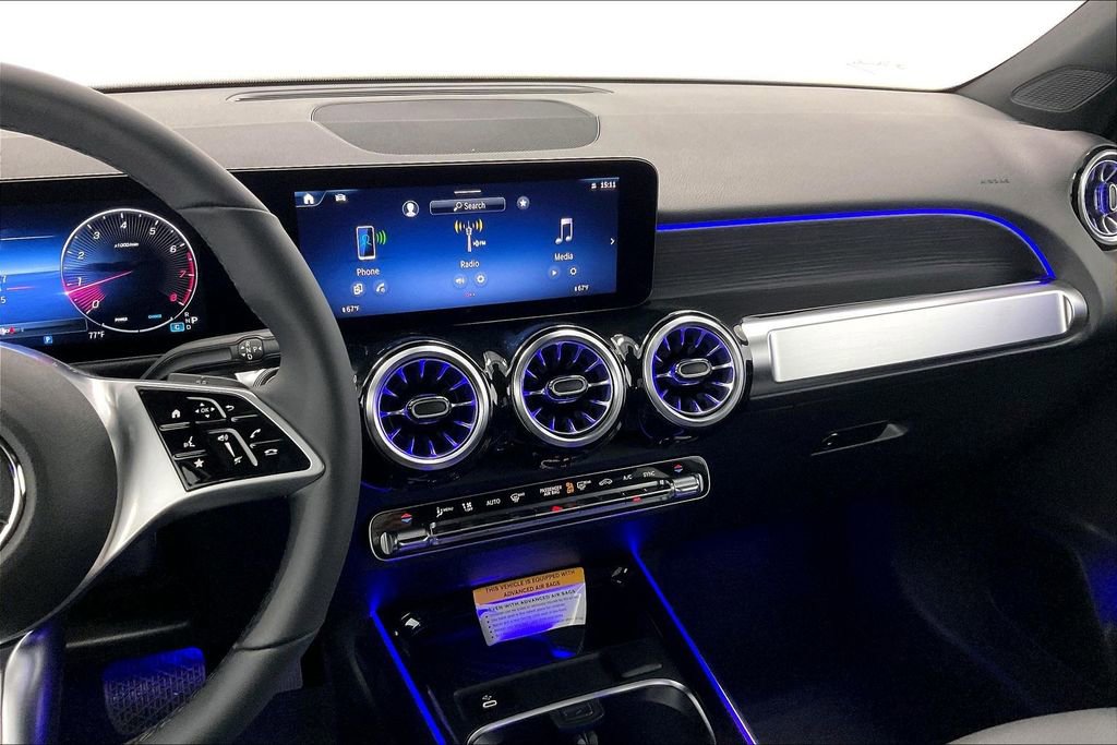 New 2026 Mercedes-Benz GLB 250 4MATIC image 6