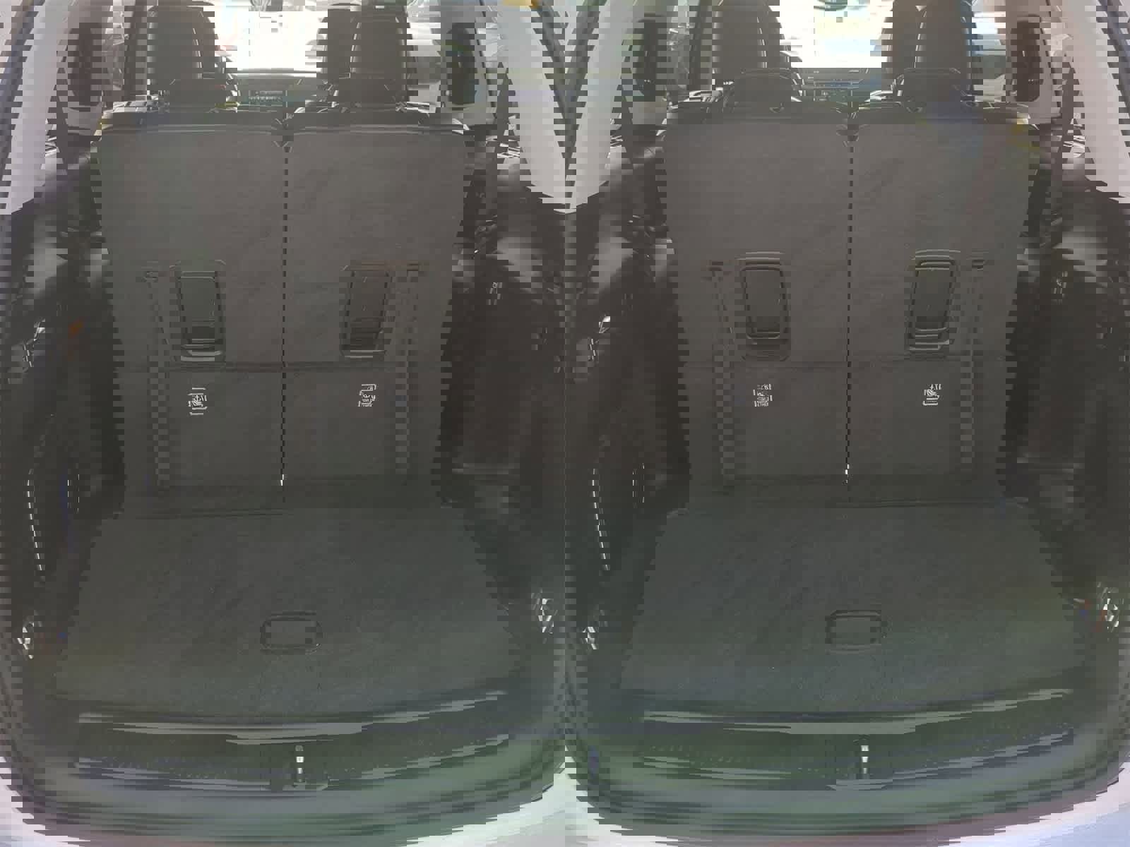 Certified 2022 Jeep Grand Cherokee L Limited w/ Black Appearance Package image 42