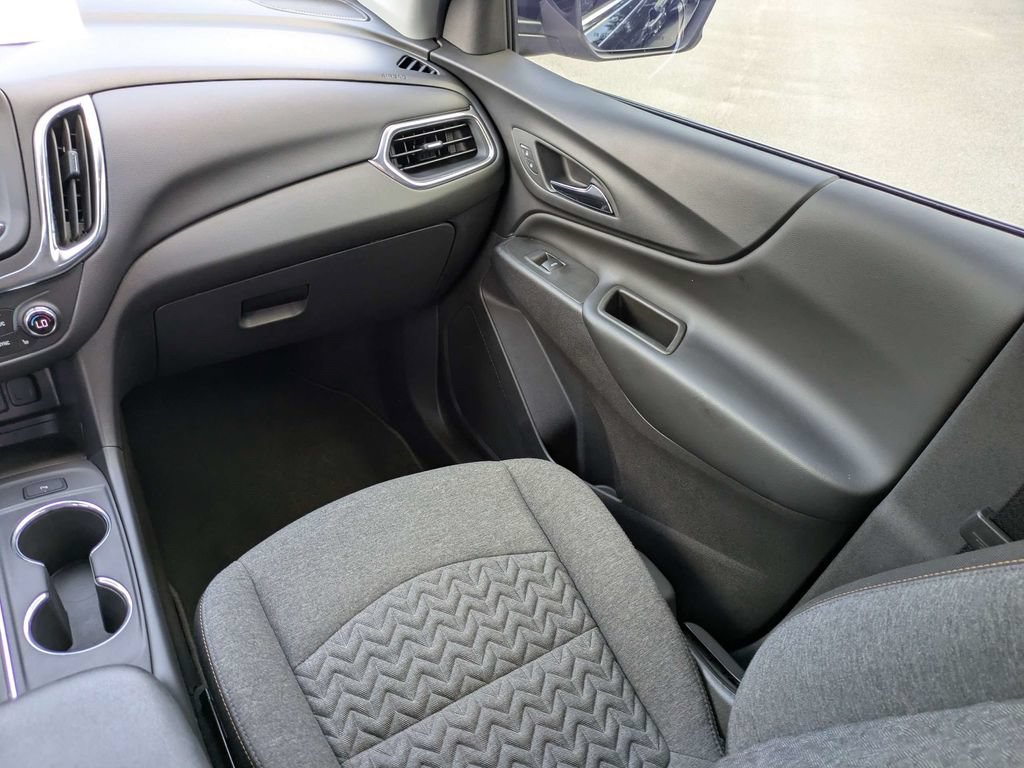 Used 2024 Chevrolet Equinox LT FWD image 18