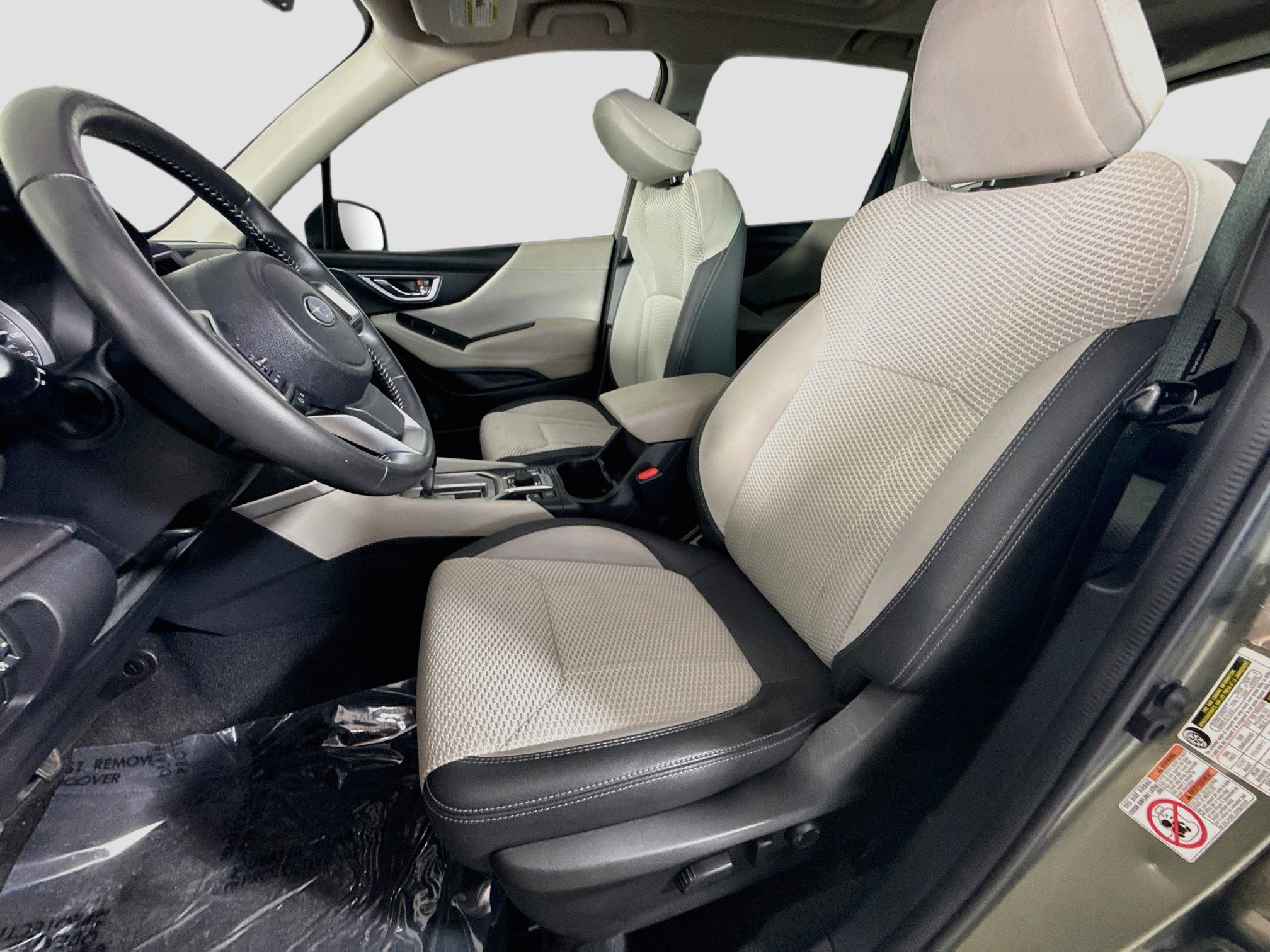 Used 2020 Subaru Forester Premium AWD/4WD image 22