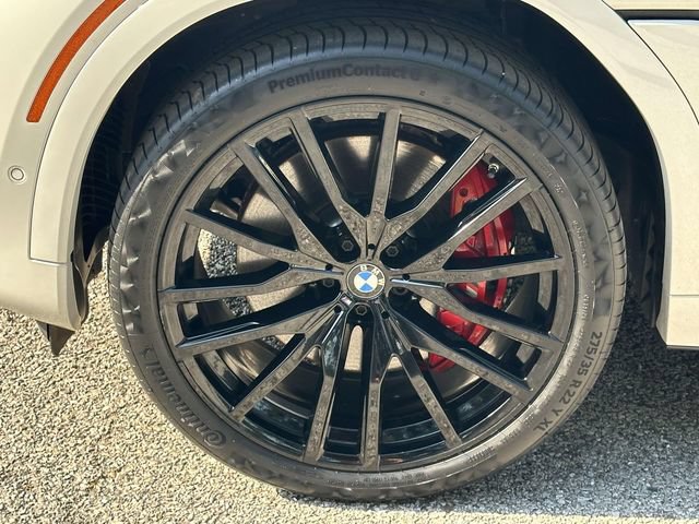 Used 2021 BMW X6 M50i w/ Executive Package AWD/4WD image 13