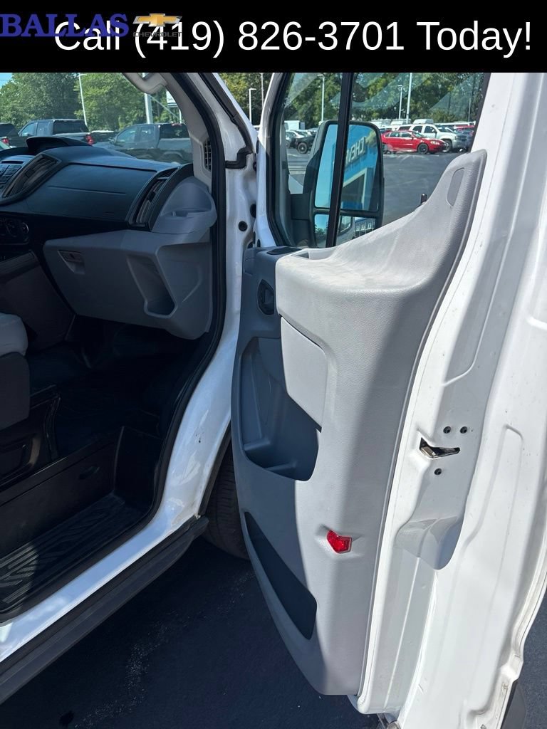 Used 2018 Ford Transit 350 148 Medium Roof RWD image 9