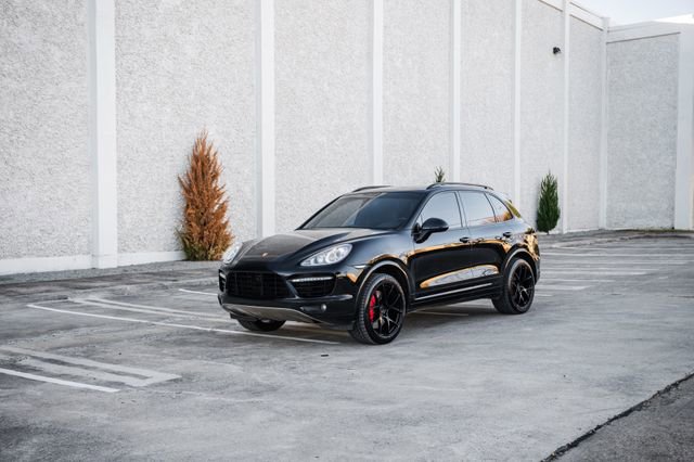 Used 2013 Porsche Cayenne Turbo image 54