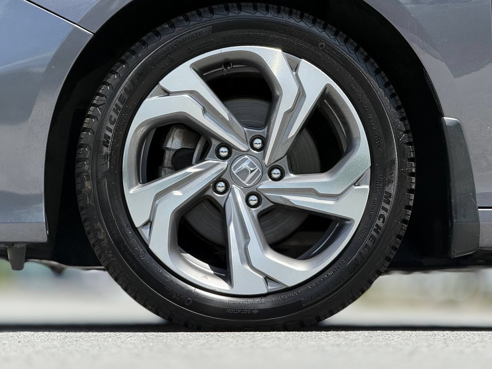 Used 2020 Honda Accord EX-L image 18