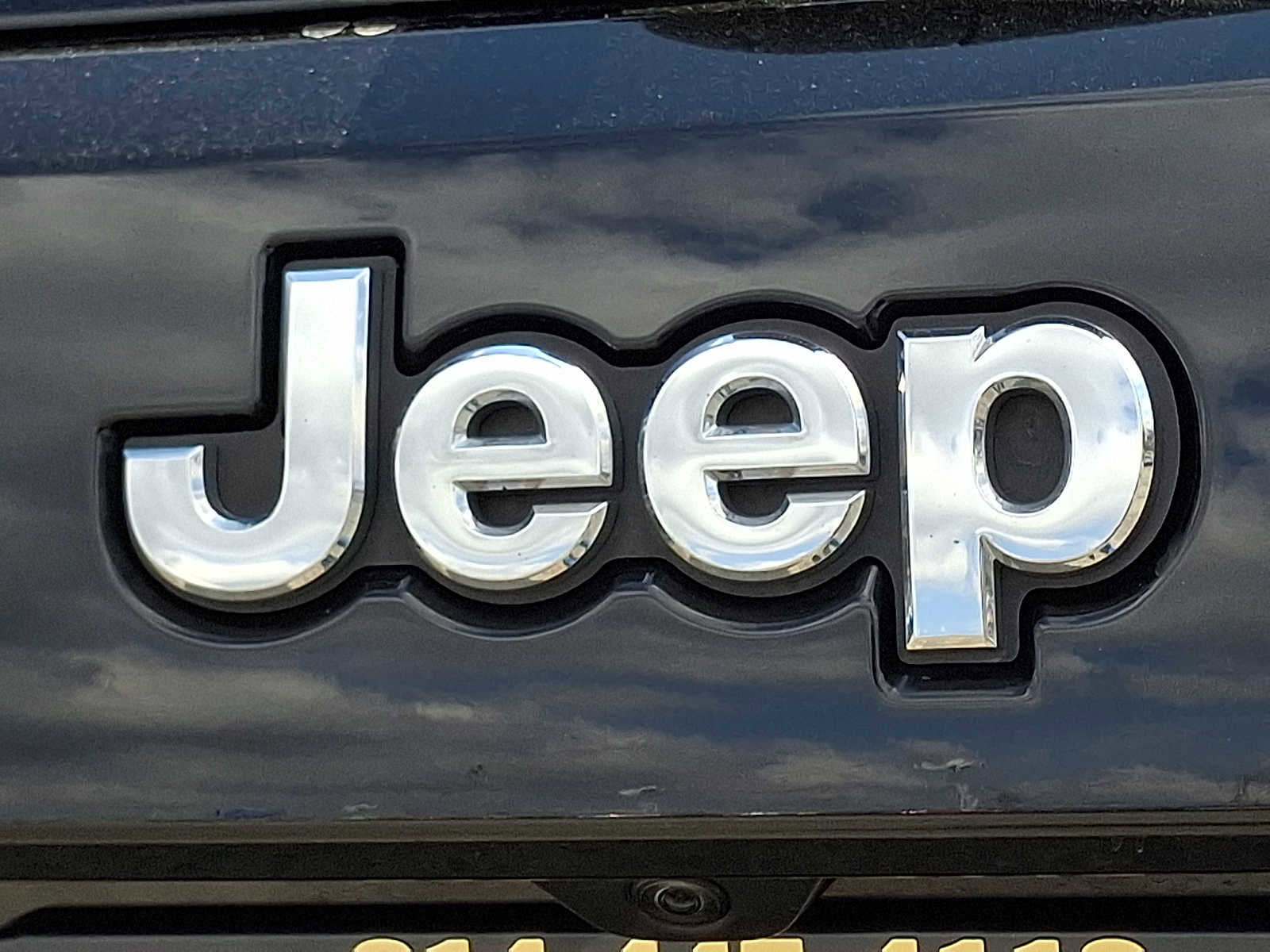 Used 2021 Jeep Grand Cherokee Limited w/ Premium Lighting Group image 36