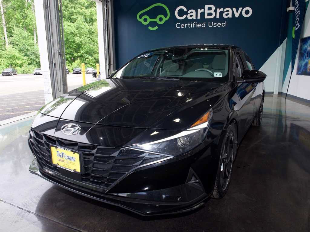 Used 2023 Hyundai Elantra SEL w/ Convenience Package