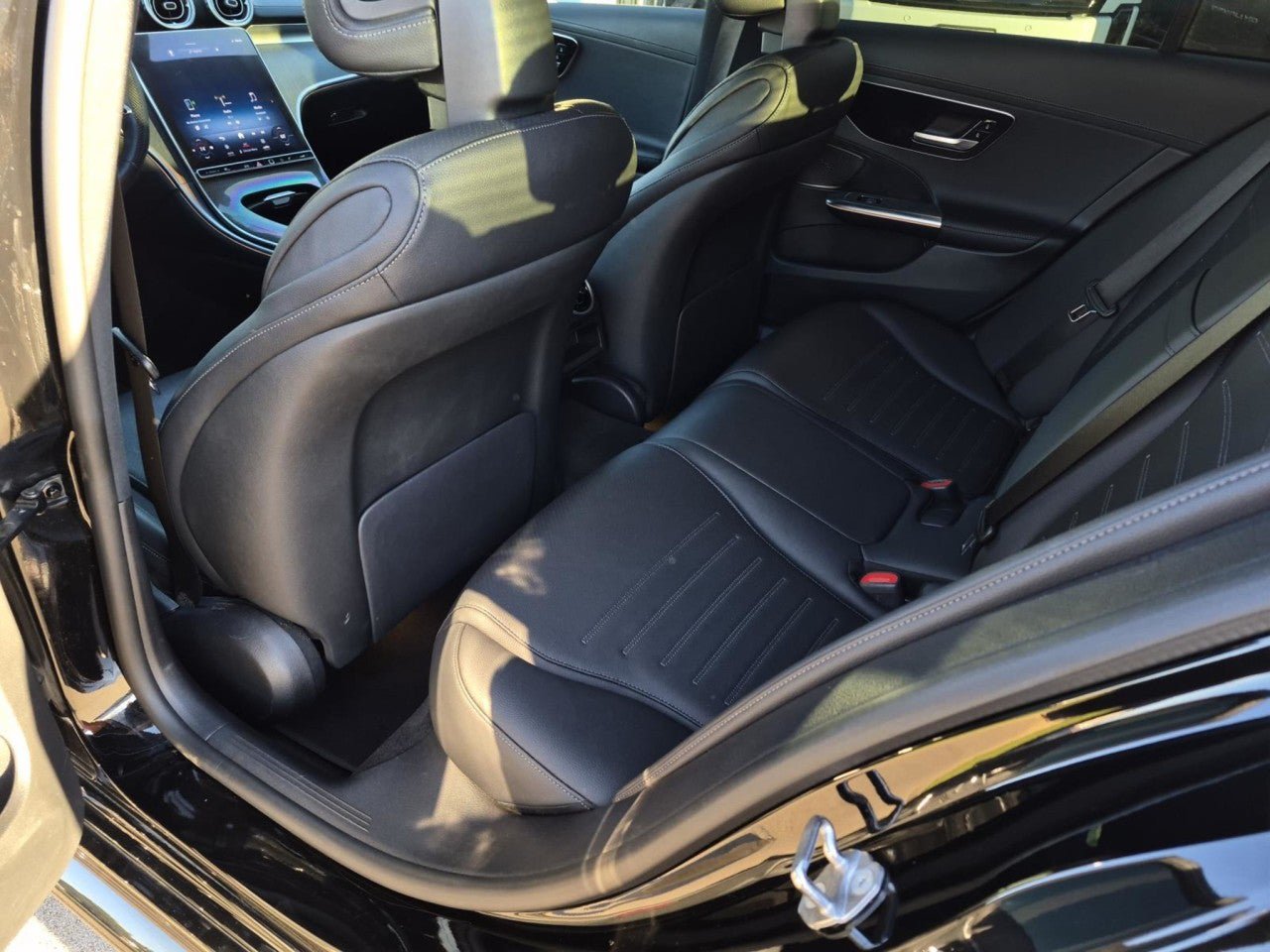 Used 2023 Mercedes-Benz C 300 Sedan image 14
