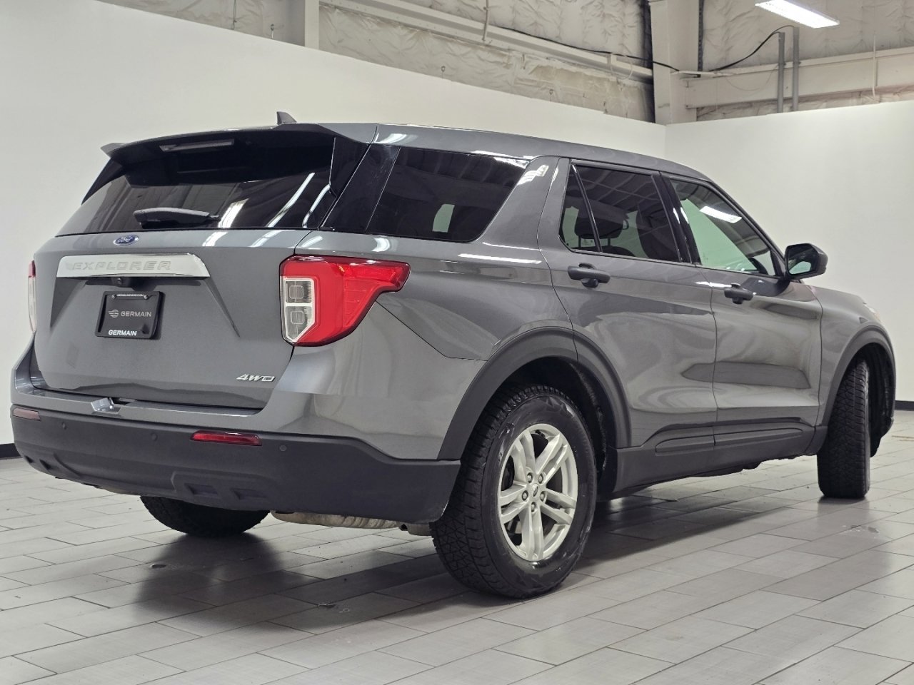 Used 2023 Ford Explorer 4WD image 13