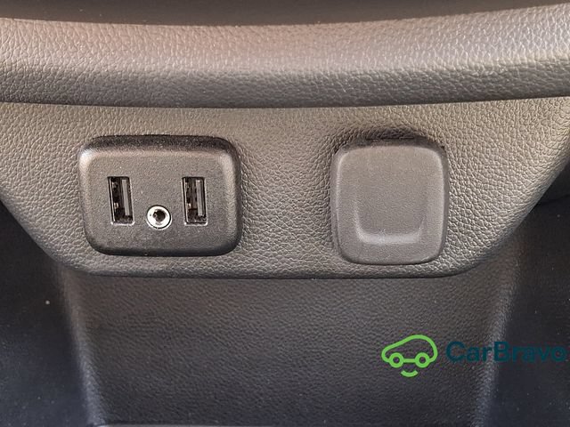 Certified 2023 Chevrolet Traverse LT FWD image 27