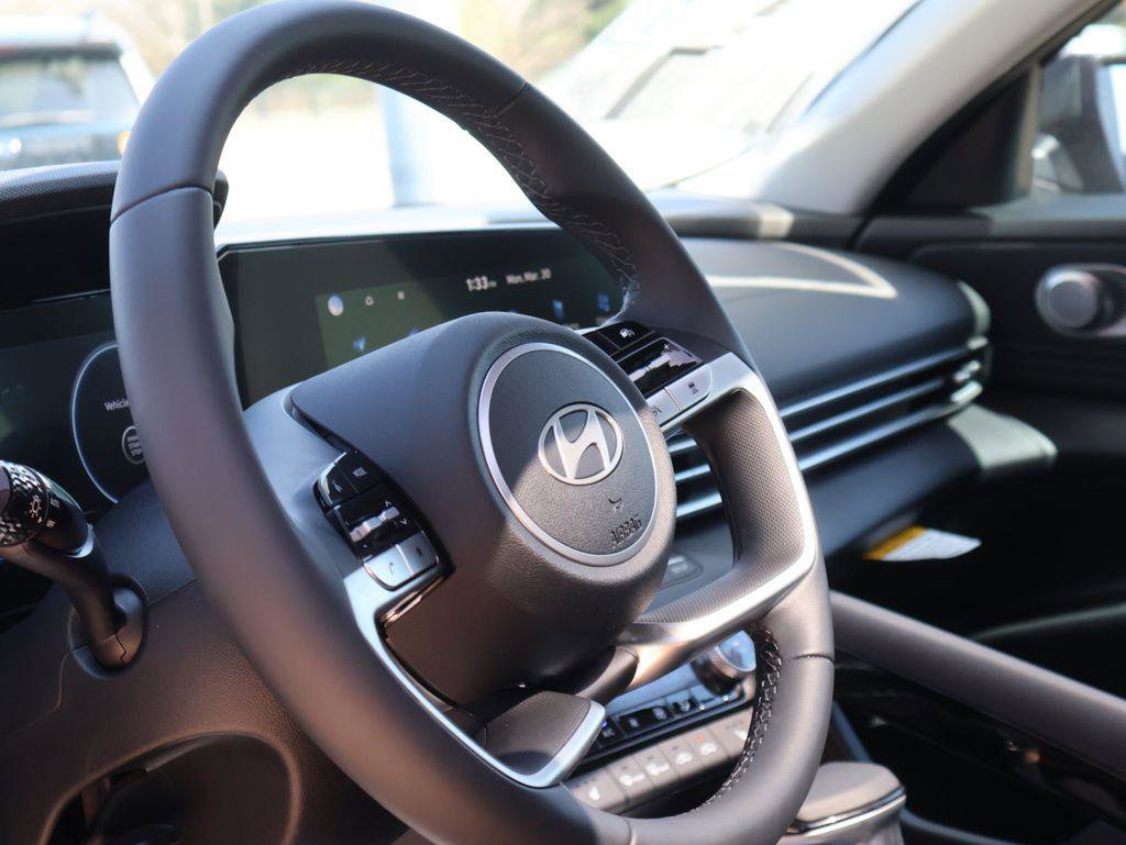 New 2026 Hyundai Elantra Limited image 26