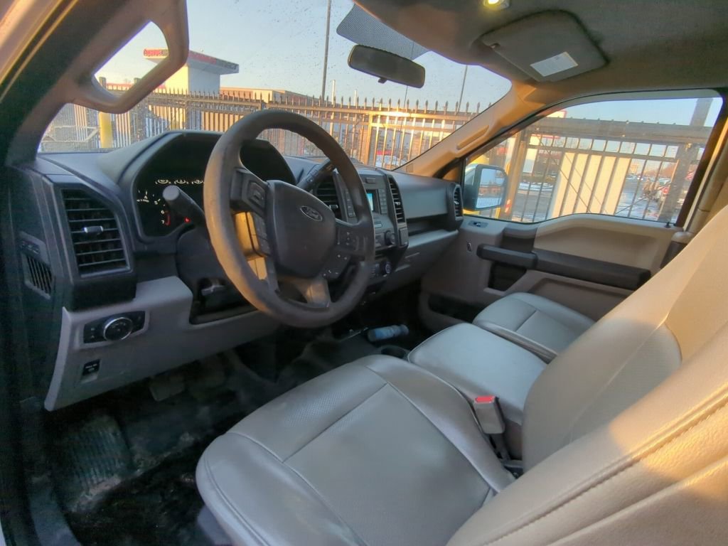 Used 2016 Ford F150 XL w/ Equipment Group 101A Mid image 9