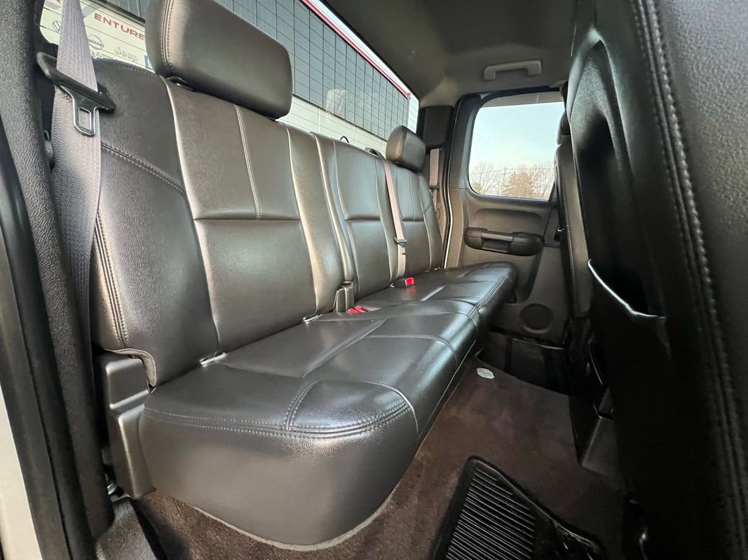 Used 2013 GMC Sierra 1500 SLE w/ Power Tech Package image 27