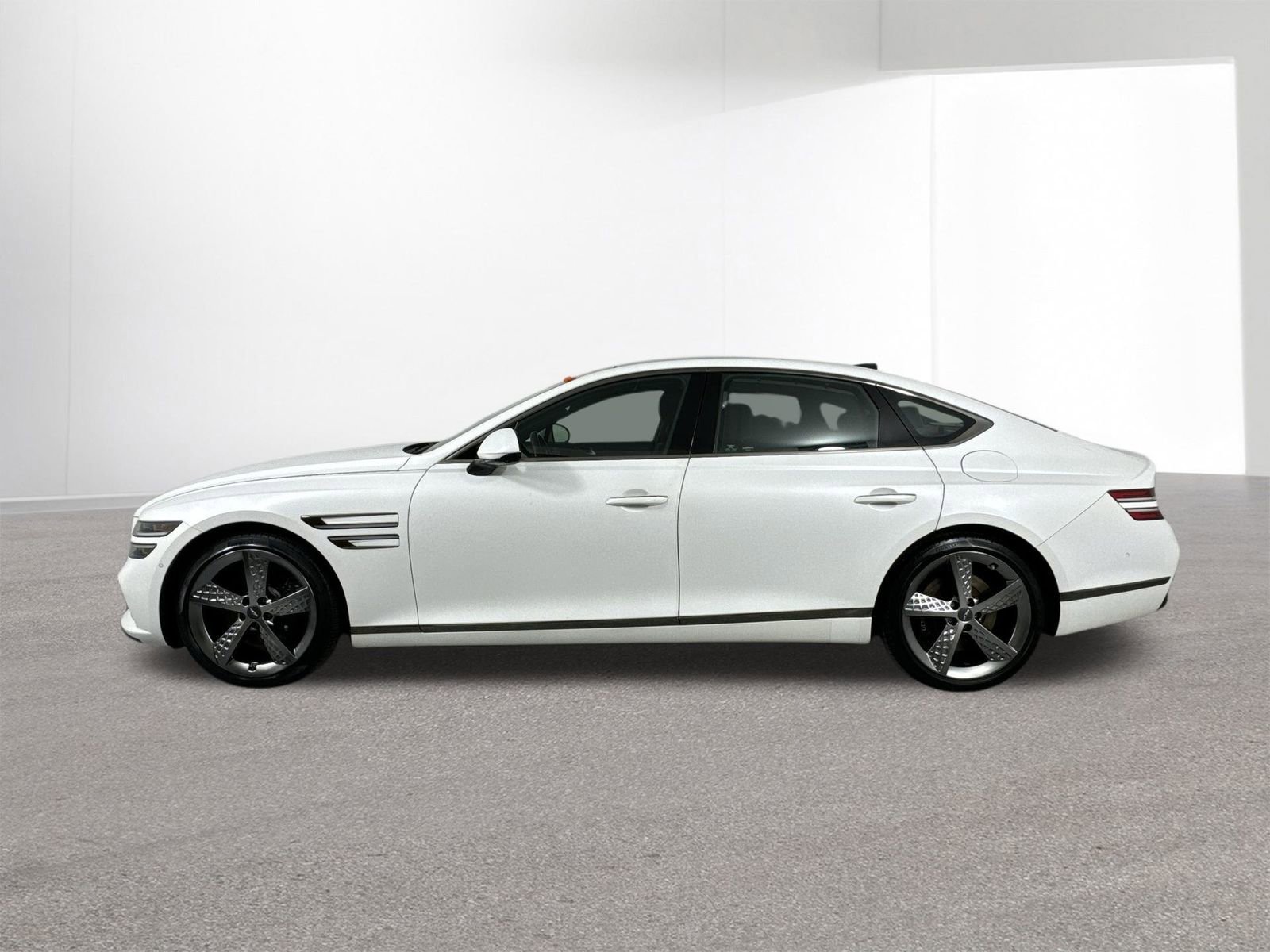 Used 2023 Genesis G80 3.5T Sport image 29