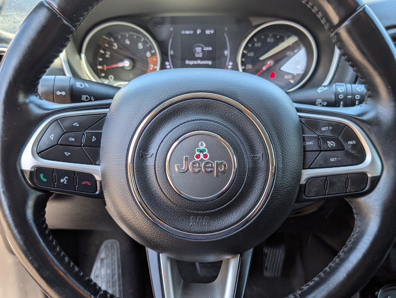 Used 2019 Jeep Compass Latitude FWD image 18