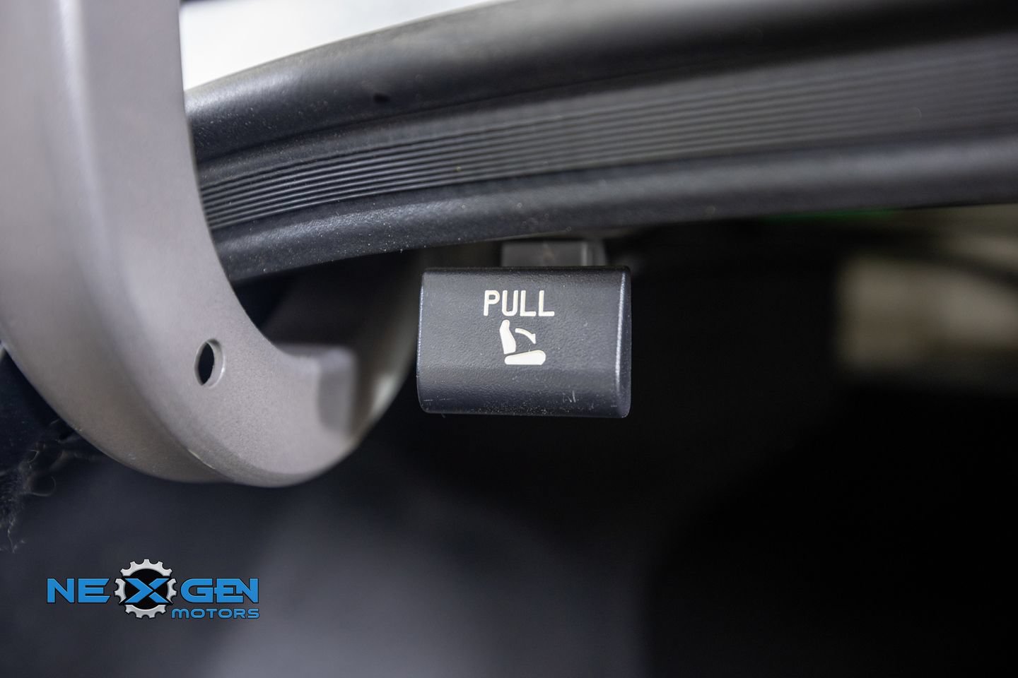 Used 2021 Hyundai Elantra SEL w/ Convenience + Premium Package FWD image 33