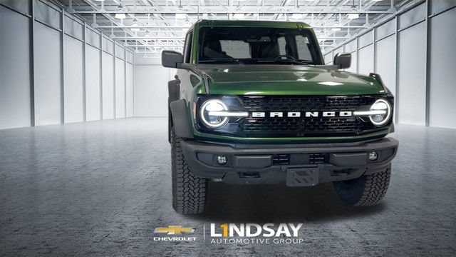 Used 2025 Ford Bronco Outer Banks w/ Sasquatch Package AWD/4WD image 4