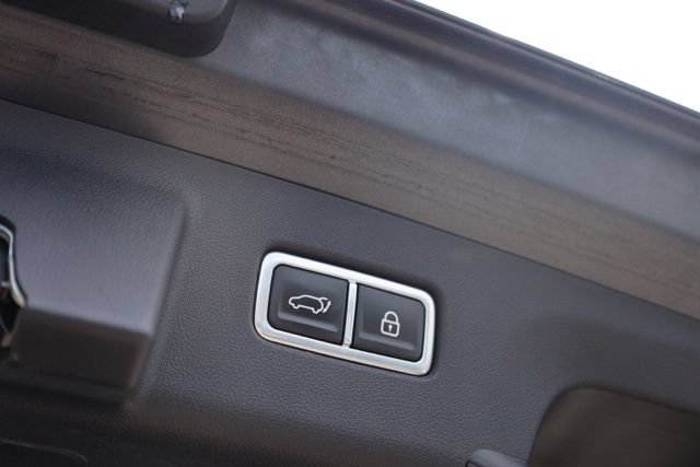 Used 2023 Kia Sorento SX AWD/4WD image 38
