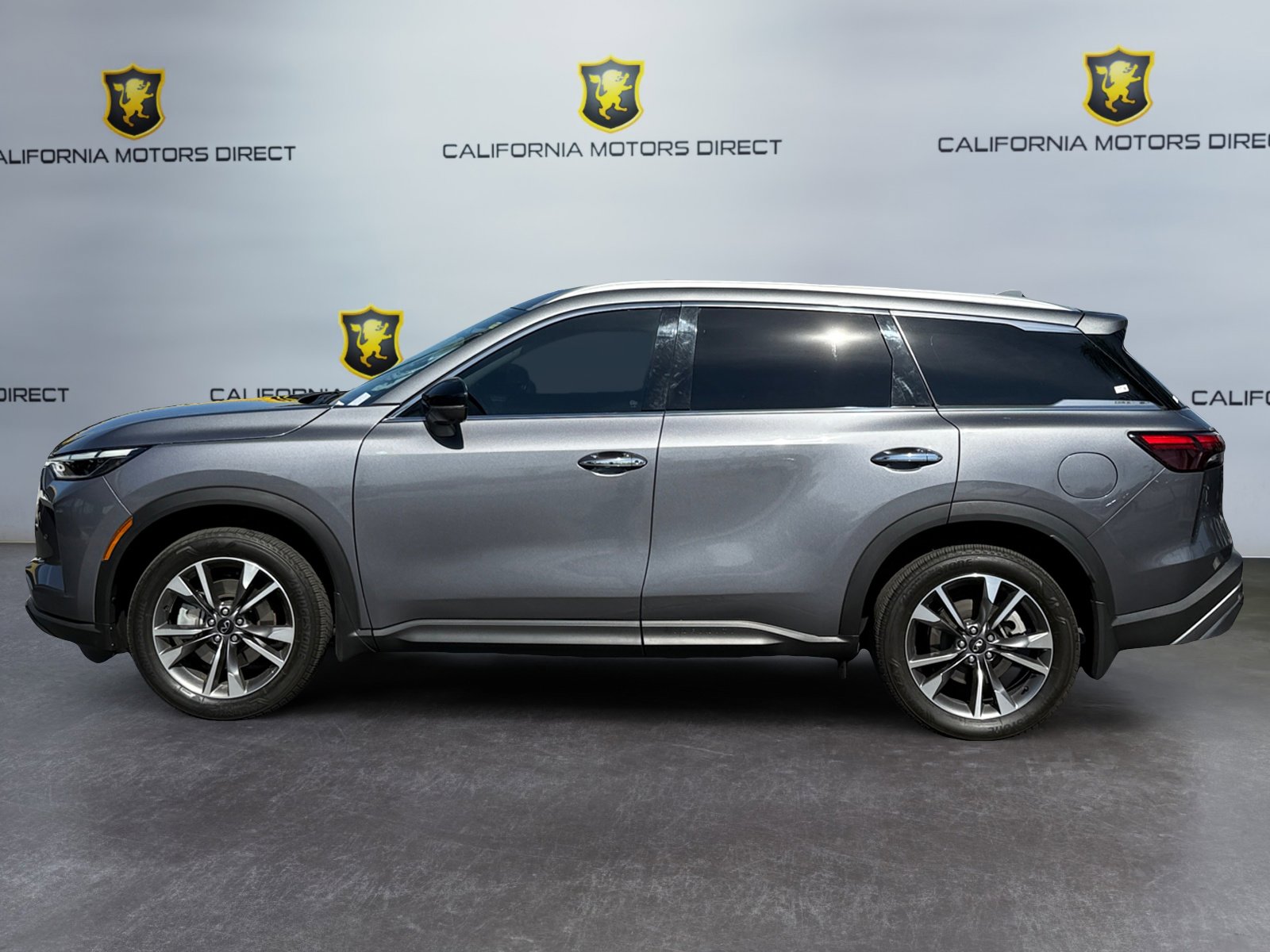 Used 2022 INFINITI QX60 Luxe w/ Cargo Package image 2