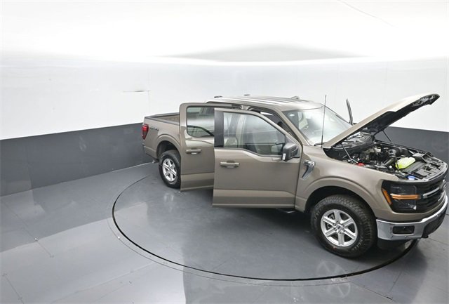 New 2026 Ford F150 XLT w/ Equipment Group 302A MID image 31