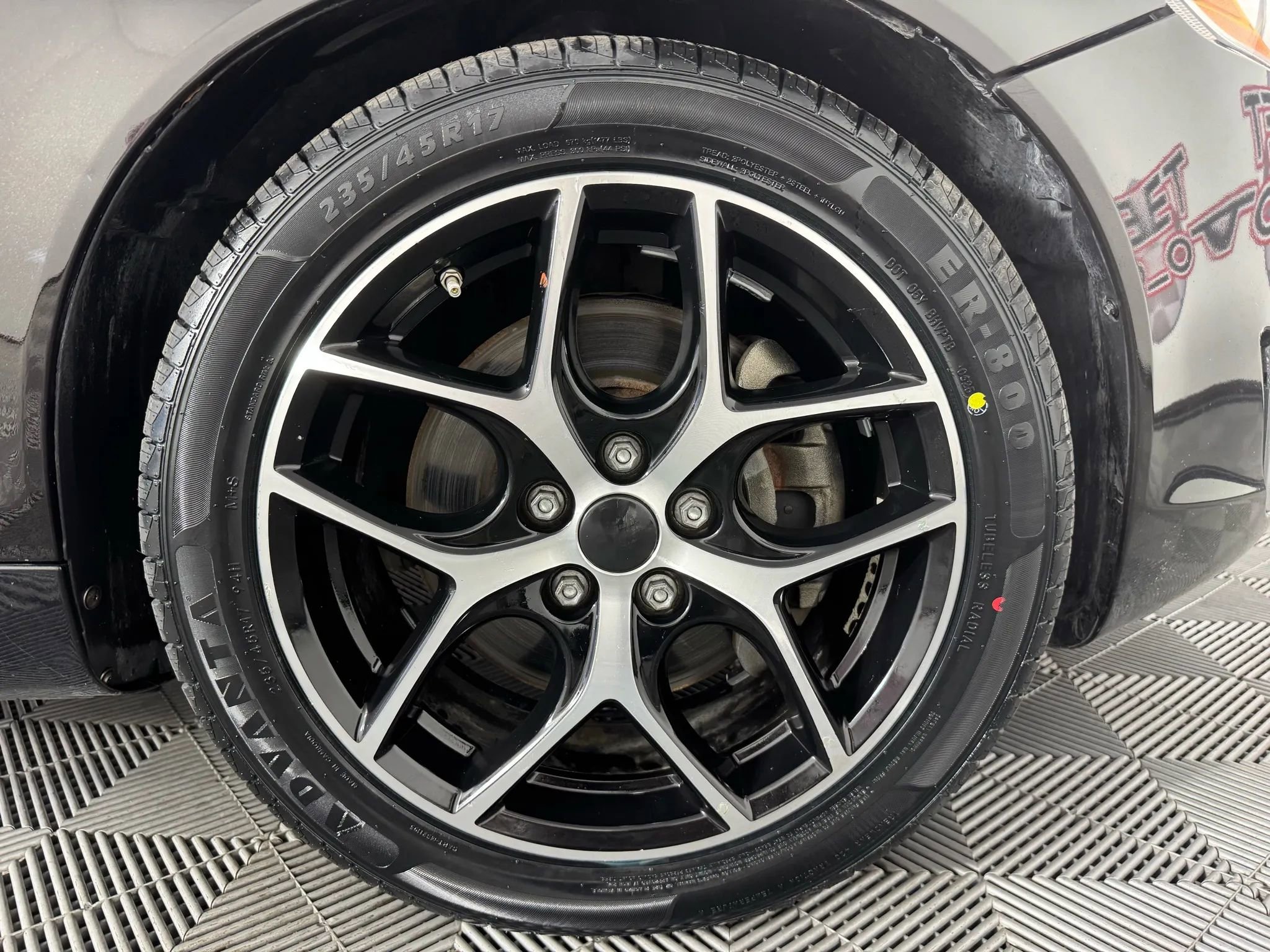 Used 2013 Volvo C70 T5 image 41