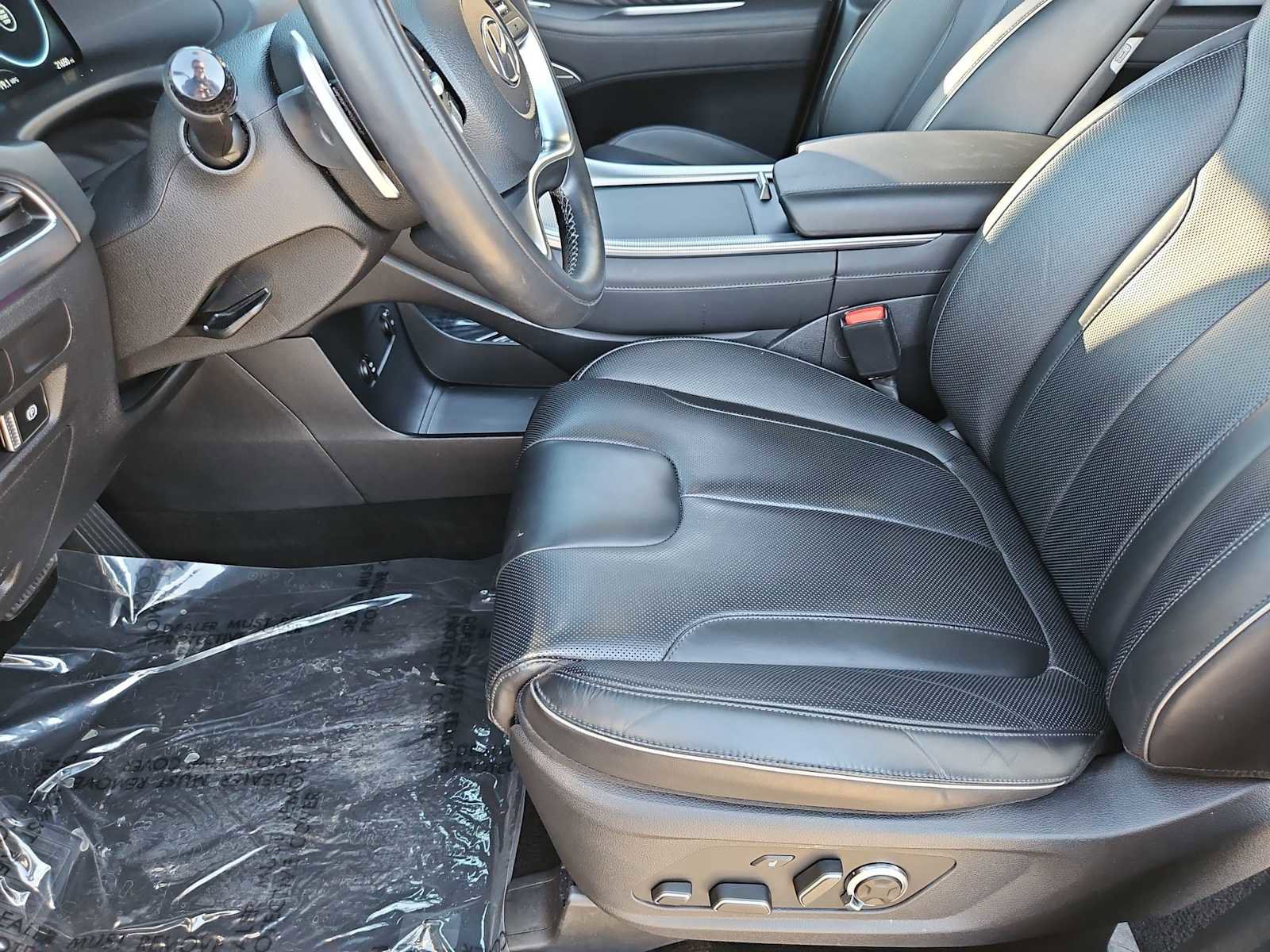 Used 2023 Hyundai Palisade Calligraphy image 16