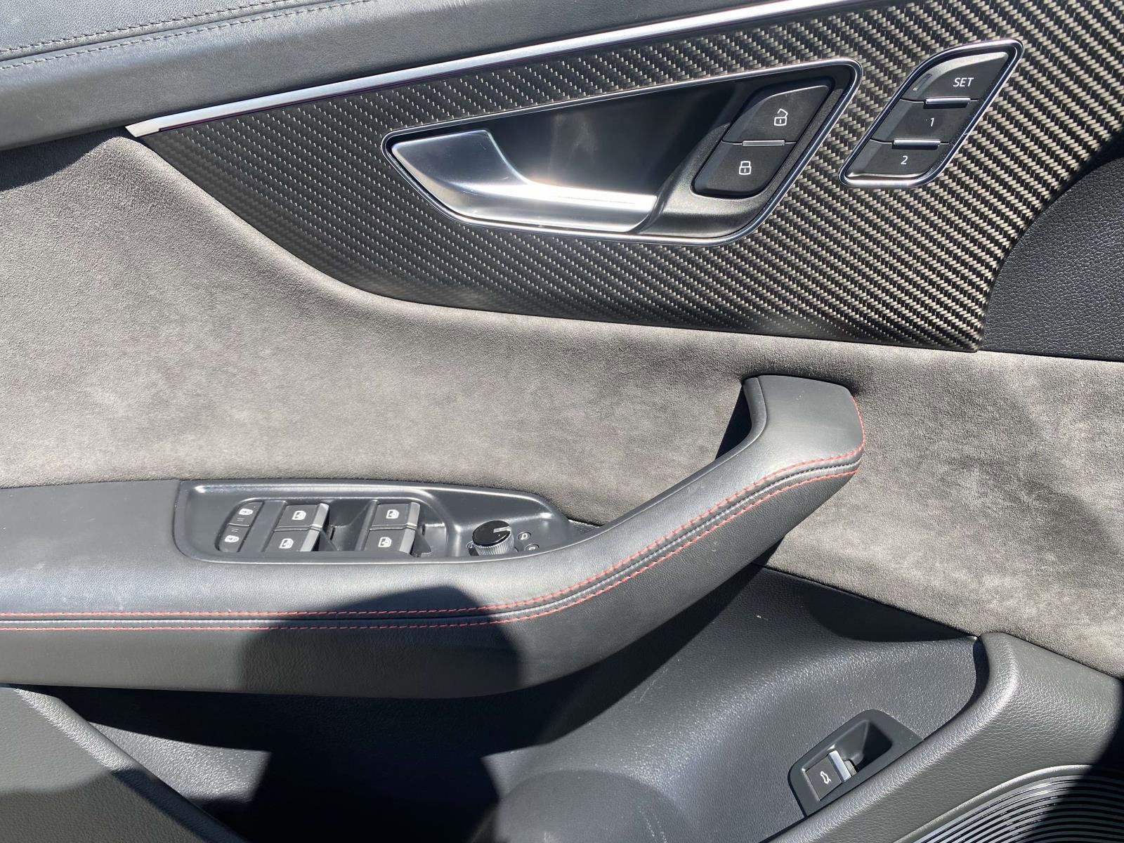 Certified 2022 Audi RS Q8 w/ Carbon Optic Package image 18