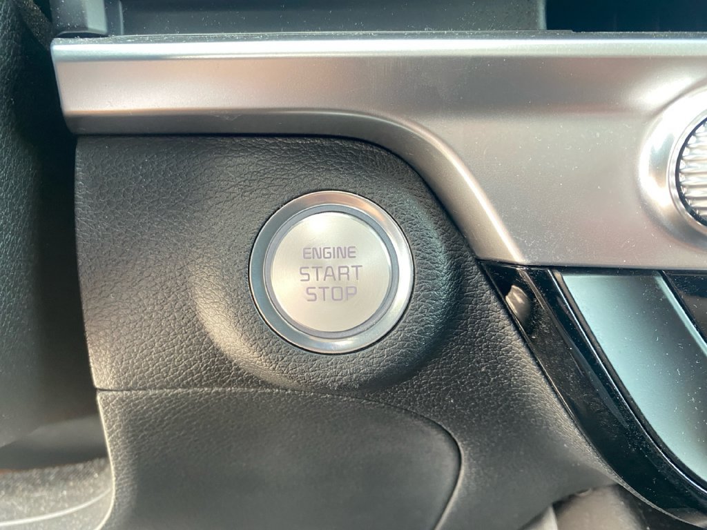 Used 2025 Kia Telluride S FWD image 18