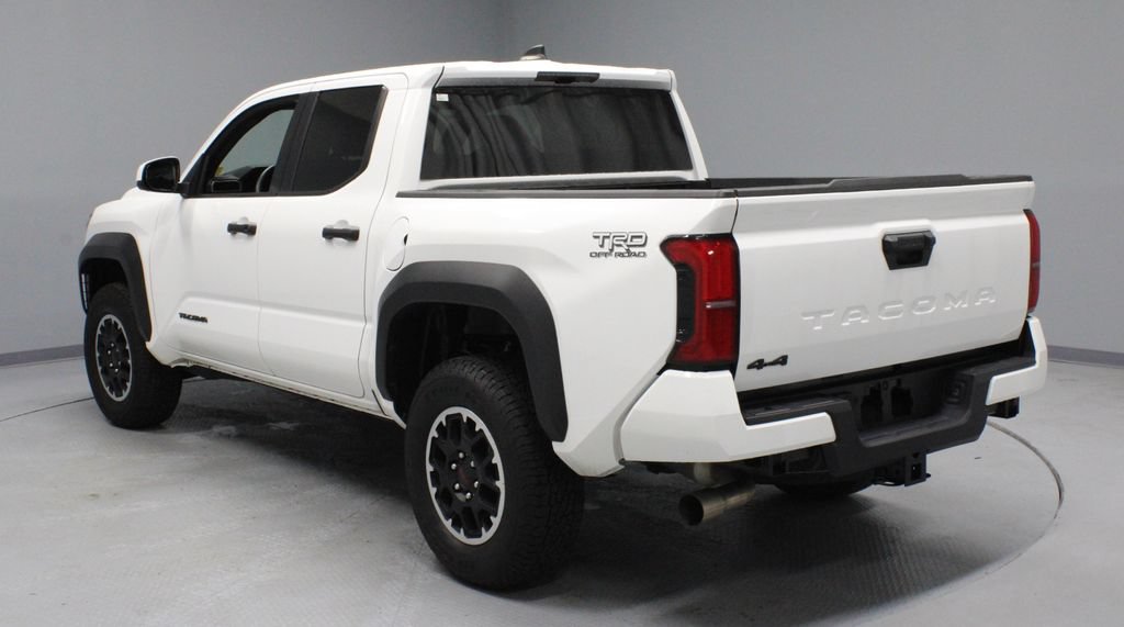 Used 2025 Toyota Tacoma TRD Off-Road AWD/4WD image 8