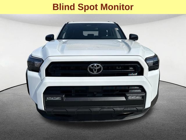 Used 2025 Toyota 4Runner SR5 AWD/4WD image 4