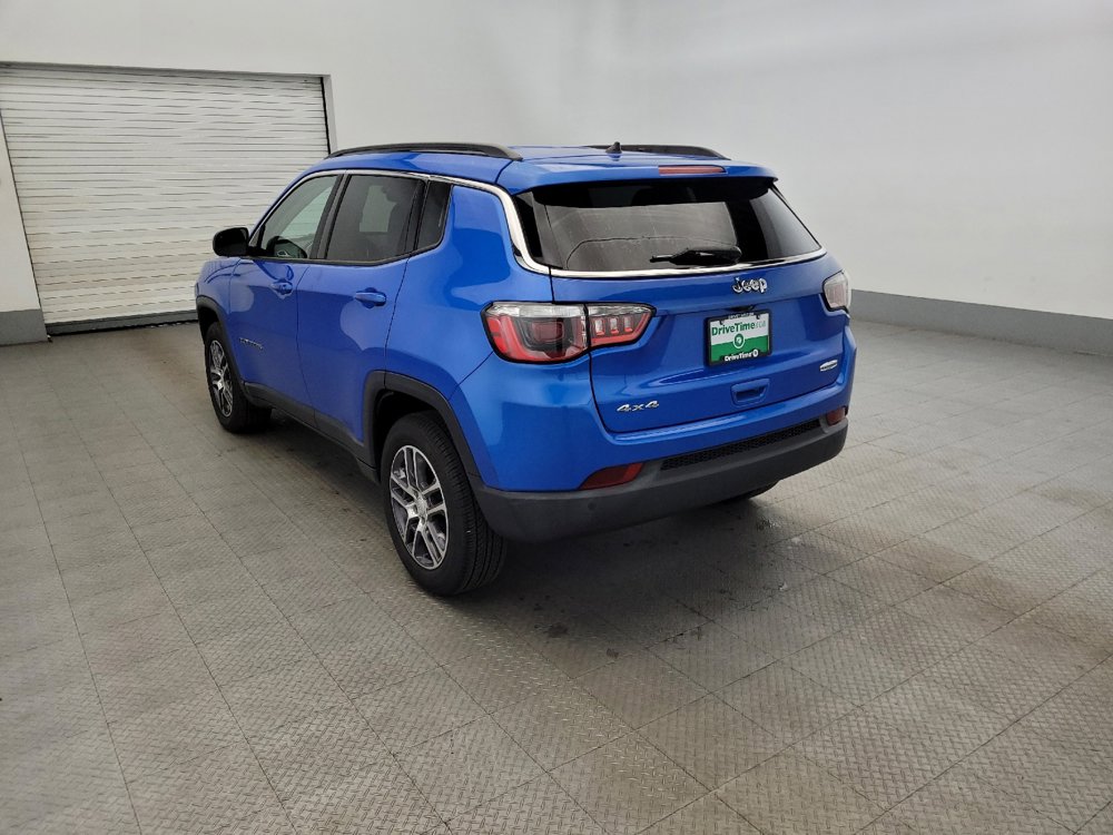 Used 2018 Jeep Compass Latitude w/ Safe & Security Group image 5