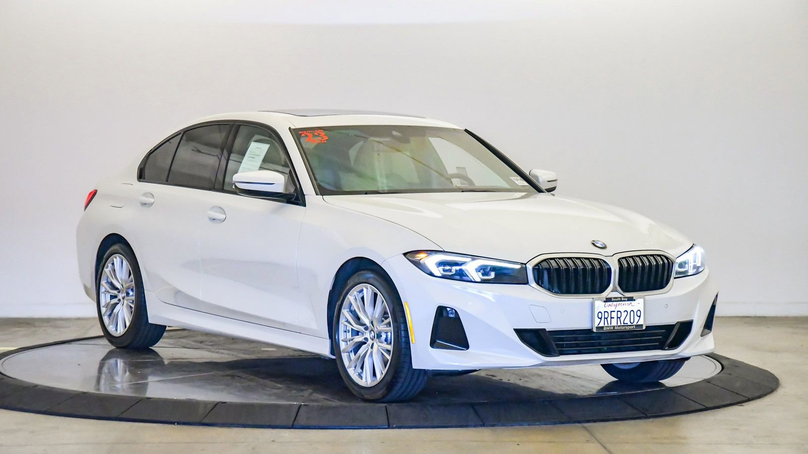 Used 2023 BMW 330i Sedan w/ Driving Assistance Package image 6